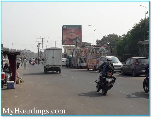 Hoardings Advertisements Company At Univeristy Road In Lucknow