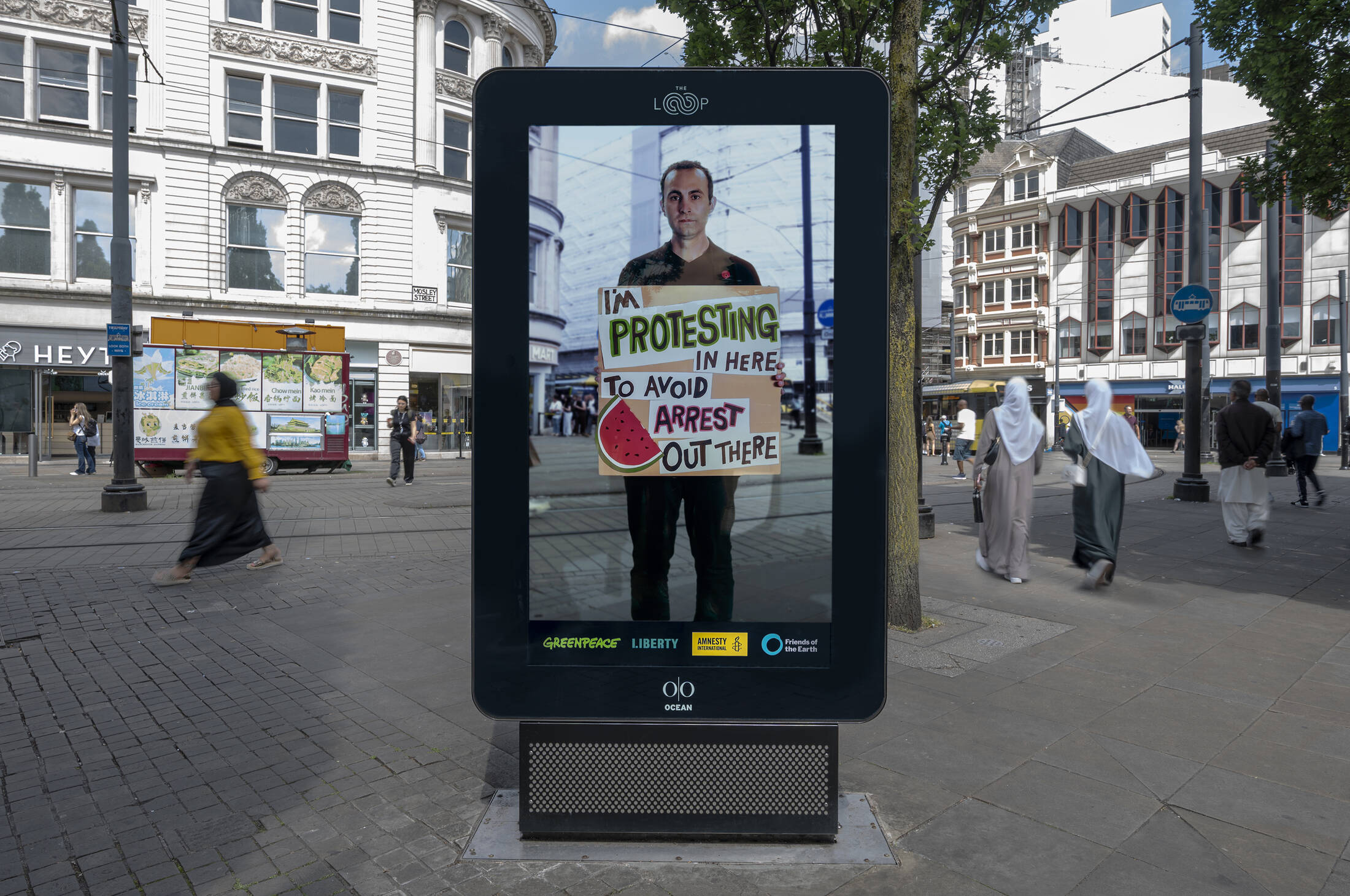 The Greenpeace “They Can’t Arrest This Billboard” campaign is a landmark moment in the evolution of outdoor advertising. By placing real activists inside digital billboards, Greenpeace transformed DOOH into a protected protest space and forced a national conversation about civil liberties.