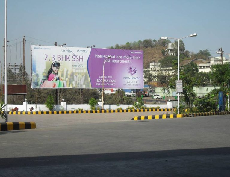 How Technology and DOOH Are Transforming Highway Advertising in India with data-driven targeting, automation, and dynamic displays.