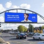 The 30-Minute Audience: Why Modern OOH Is Built Around Waiting Time!!