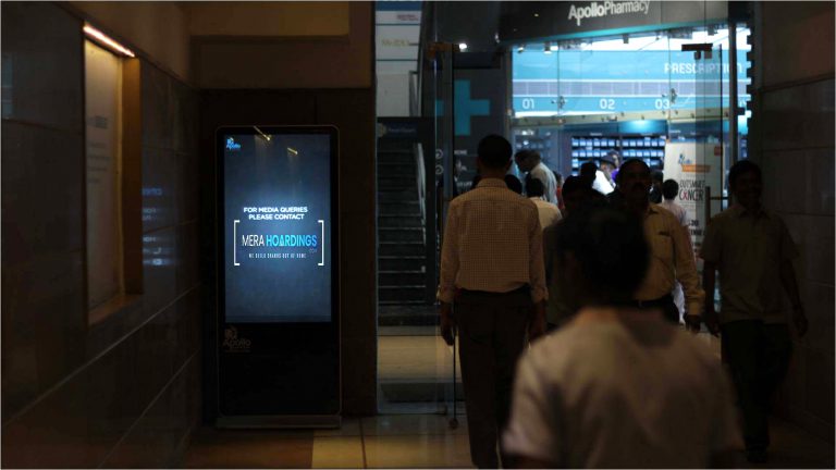 Digital OOH Advertising, DOOH Screen Campaigns, Smart Billboard Ads, Interactive Outdoor Media, Programmatic DOOH
