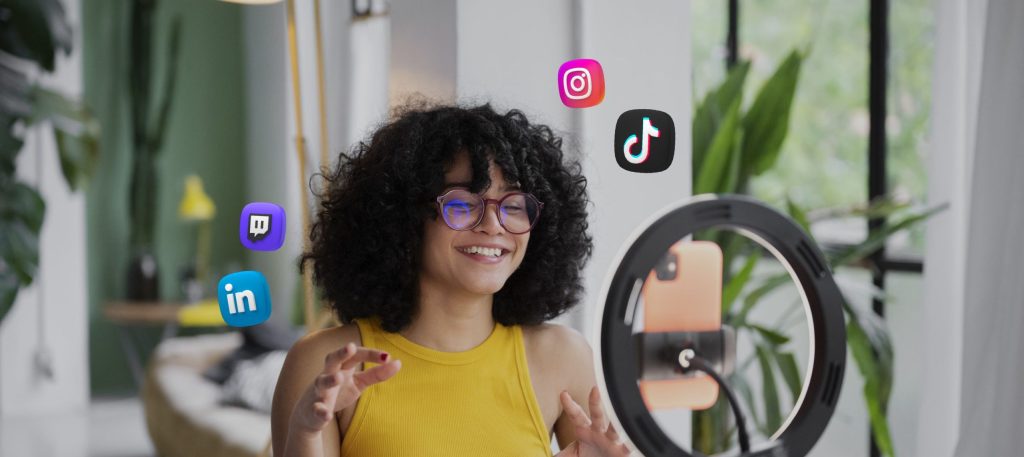 Micro vs Macro Influencers: Content Format Strategies Across Niches