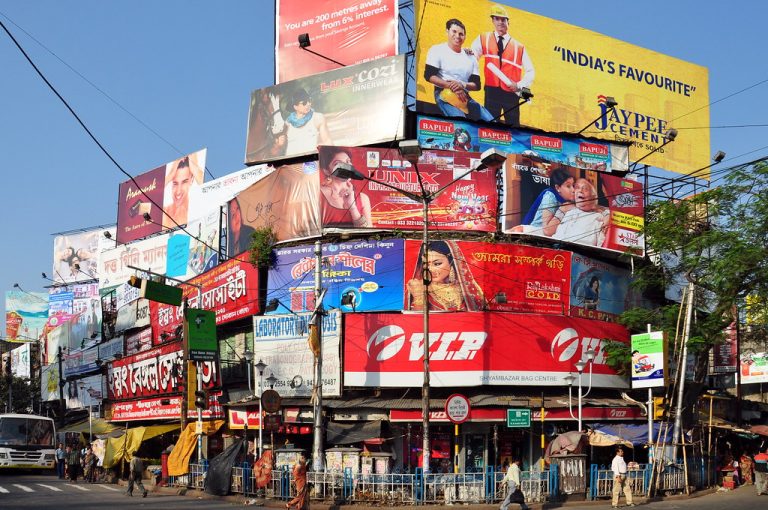 OOH 2026 Predictions highlight a ₹6,000+ crore market boom driven by DOOH, infrastructure, and smart cities