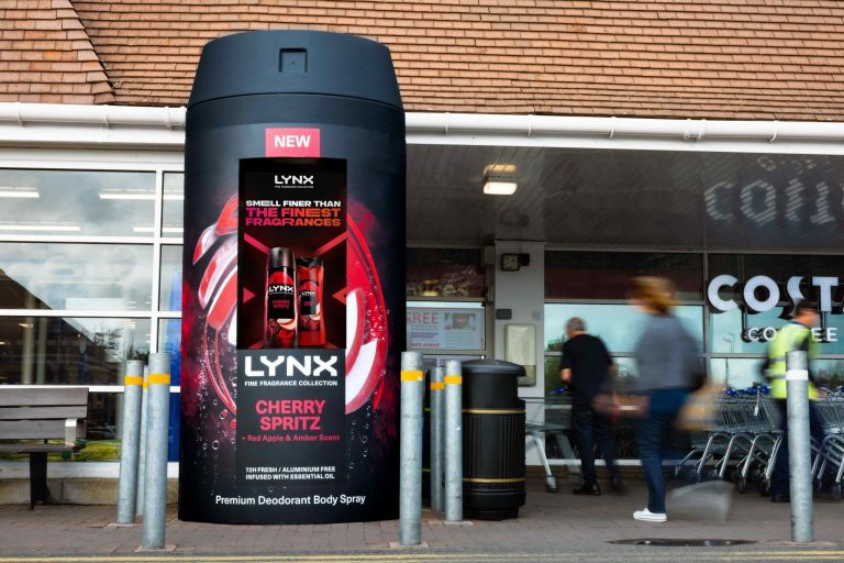 Unilever, deodorant campaign UK, Tesco OOH activations, FMCG outdoor advertising, interactive OOH, MyHoardings
