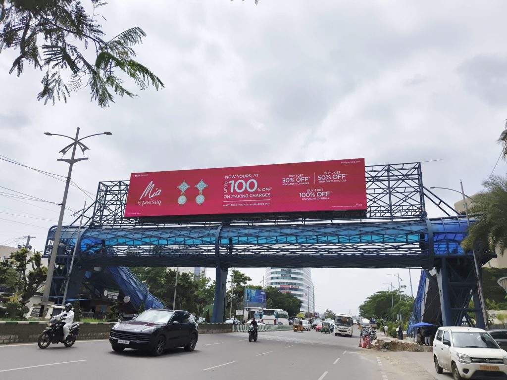 BQS Advertising in Hyderabad: Leveraging Premium Digital Screens for Urban Reach and High-Impact Visibility