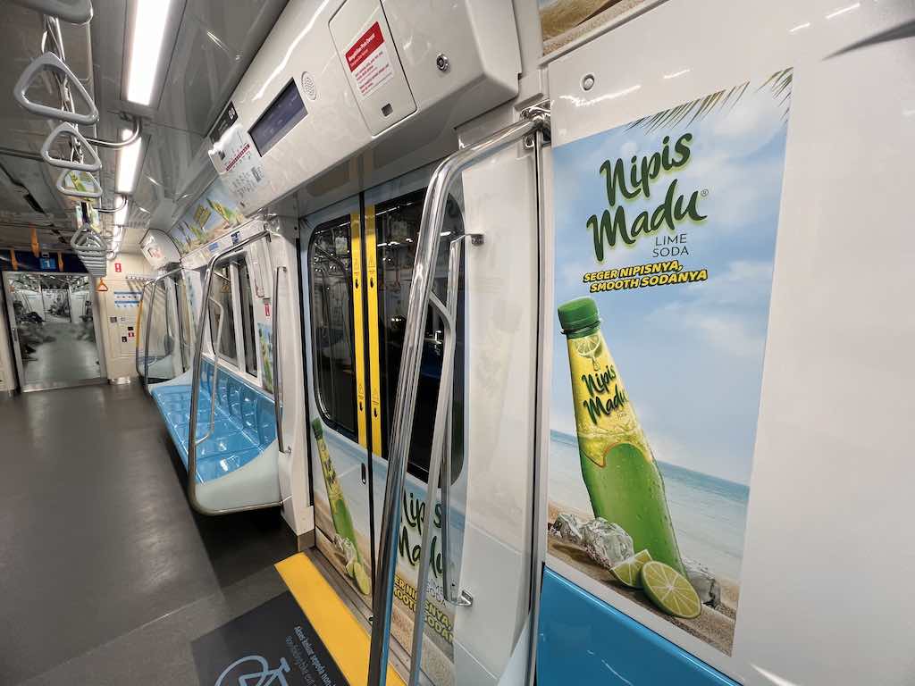 Metro Advertising